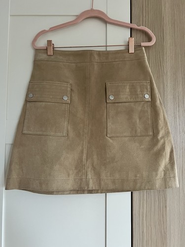 Beiger kurzer wildleder rock - wildleder,