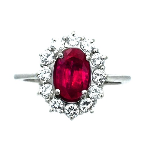 Heat rubin diamant ring - no,