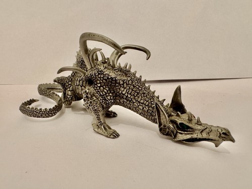 Zinn drache grünäugig mit - zinn,