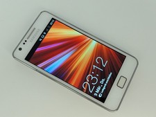 Samsung Galaxy S2 16GB Ceramic White Weiß Android Smartphone GT-I9100 ?