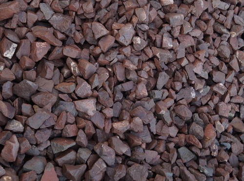 Roter andesit bis mm - andesit, 45