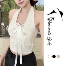 Schlanke ärmellose Damenweste mit Spitzenband zum Aufhängen perfekt für den t