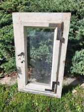 altes Holzfenster mit Rahmen, Fenster, Dekoration