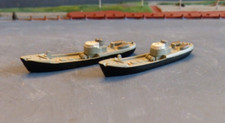 2 Wiking Metall Modelle 1 : 1250 : Motor Trawler / Fischtrawler