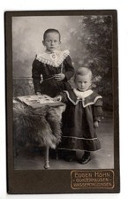 CDV Foto Kinder schauen