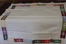 Tischdecke bestickt, Kreuzstich, Dekoration, echte Handarbeit, Eigenkreation