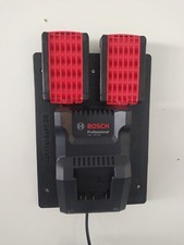 Akku- Ladegerät Wandhalterung passend für Bosch Akku 18V & Bosch Pro Core Akku