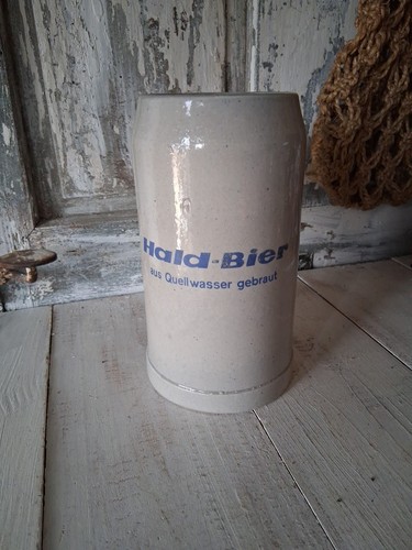 Alter bierkrug aus sammlung - alter,