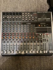 Behringer XENYX QX1832USB mischpult