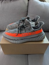 adidas YEEZY BOOST 350 V2