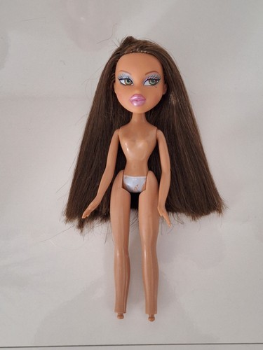 Bratz barbie yasmin campfire - barbie,