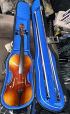 Schöne Geige mit Etui und