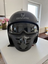 SHARK Motorradhelm