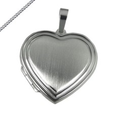 Medallion heart large amulet