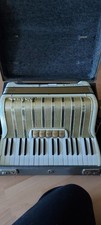 Hohner Akkordeon Gold Concerto III