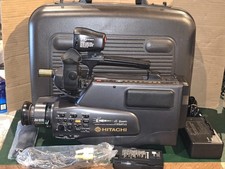 HITACHI VM 2400S Camcorder
