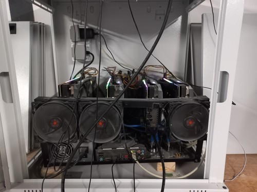 Mining rig grafikkarten - mining-rig,,