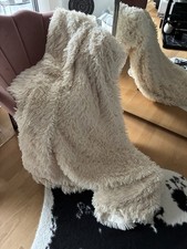 Mont Chalet XXL Hochflor-Plaid aus Fellimitat  180x220?