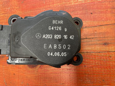Mercedes C-Klasse W203  A2038201642 Stellmotor Heizung Klima  N3246 / N3247
