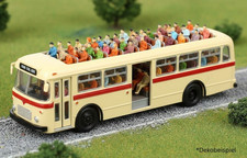 100x Spur N nur sitzende Figuren 1:160 Modellbahn bemalt Reisende für Bus + Bahn