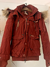 1 Damen Winterjacke  dunkelrot