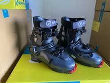 Scarpa Tourenskischuhe – Army Modell – Gr. Mondo 23 – NEU – ohne Innenschuhe