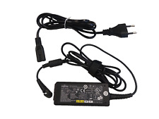 Fujitsu Ladekabel Netzteil 40 W 19V 2,1A S26113-E622-V55-02