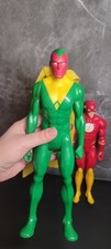 2 große Actionfiguren –