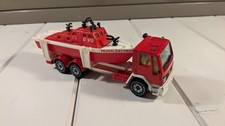 SIKU Super Serie 2823 Feuerwehr LKW Ford Cargo mit Löschboot  1:55