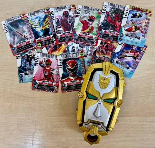 Power rangers megaforce - rangers:,