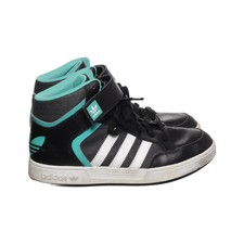 Adidas, Trainingsschuhe