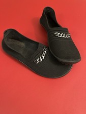 Leguano Barfusschuhe. Slipper