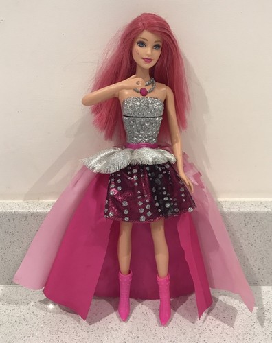 Barbie rock royals courtney - n,