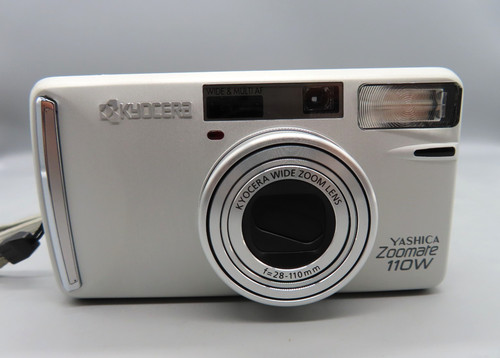 Se5220 yashica zoomate - yashica,