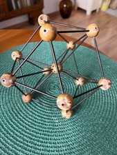 Handgefertigte Atomium