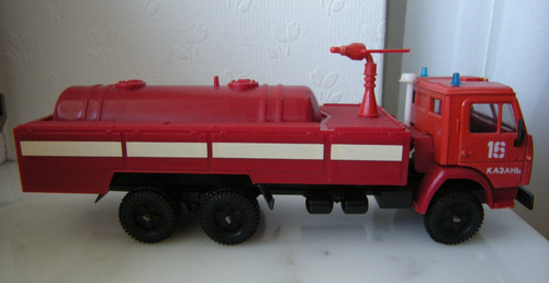 Kamaz 4310 flugfeld - ,