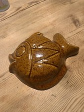 Keramik Ton Backform Back Form  mit Wandaufhängung Braun Glasiert Fisch