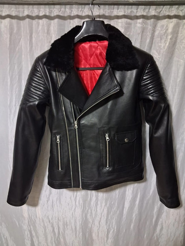 Schwarze herren lederjacke mit - herren,