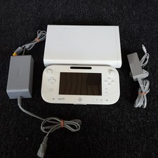 Nintendo Wii U Konsole 8 GB in weiß mit Tablet Gamepad