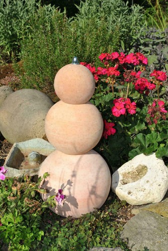 Garten stele aus drei - aus,