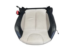 Sitz links vorn Sitzfläche