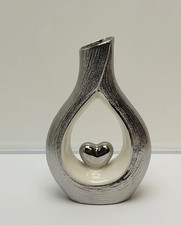 Gilde Porzellan Lochvase mit Herz Weiß Platin Oberflächenstruktur B-Ware Blumen