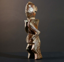 Afrikanische Songye Power