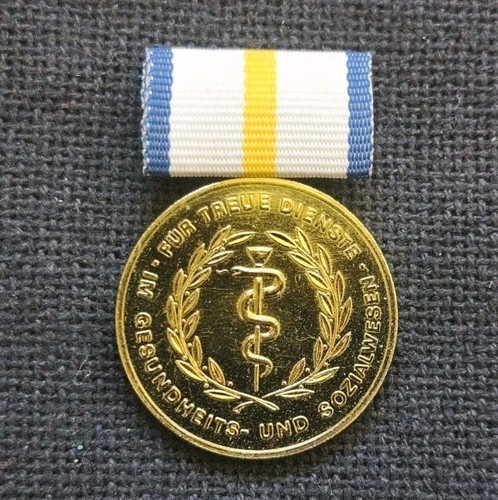 Auszeichnung ddr medaille - ddr:,
