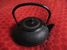 Teekessel aus Gusseisen, 1,5 l, japanisches Design