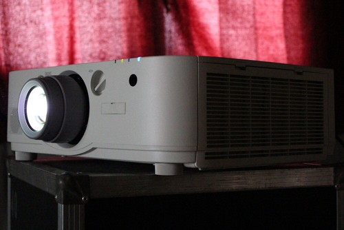 Nec pa671w np13zl beamer - *nec, np-pa671w+np13zl*beamer