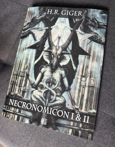 Necronomicon h r - necronomicon, –