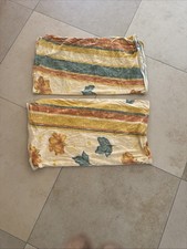 Zwei Kopfkissen 80 × 80, Bunt