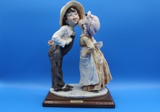 [13090] 1982 Giuseppe Armani Capodimonte Porzellanfigur Küssendes Mädchen