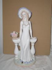 PMI Porzellanmanufaktur PLAUE - Porzellanfigur Lady Fiona mt Blumen - 47 cm TOP!